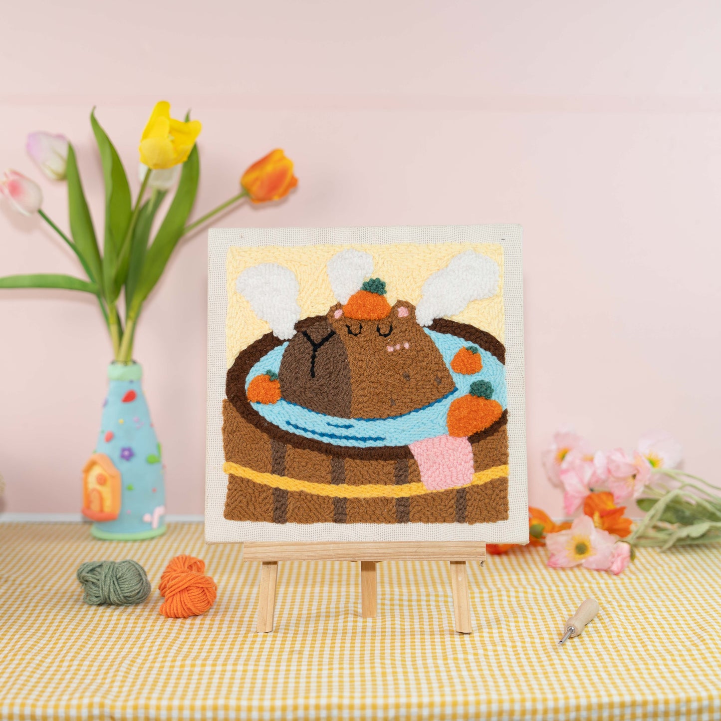 Capybara Hot Bath Punch Needle Kit With Wooden Frame