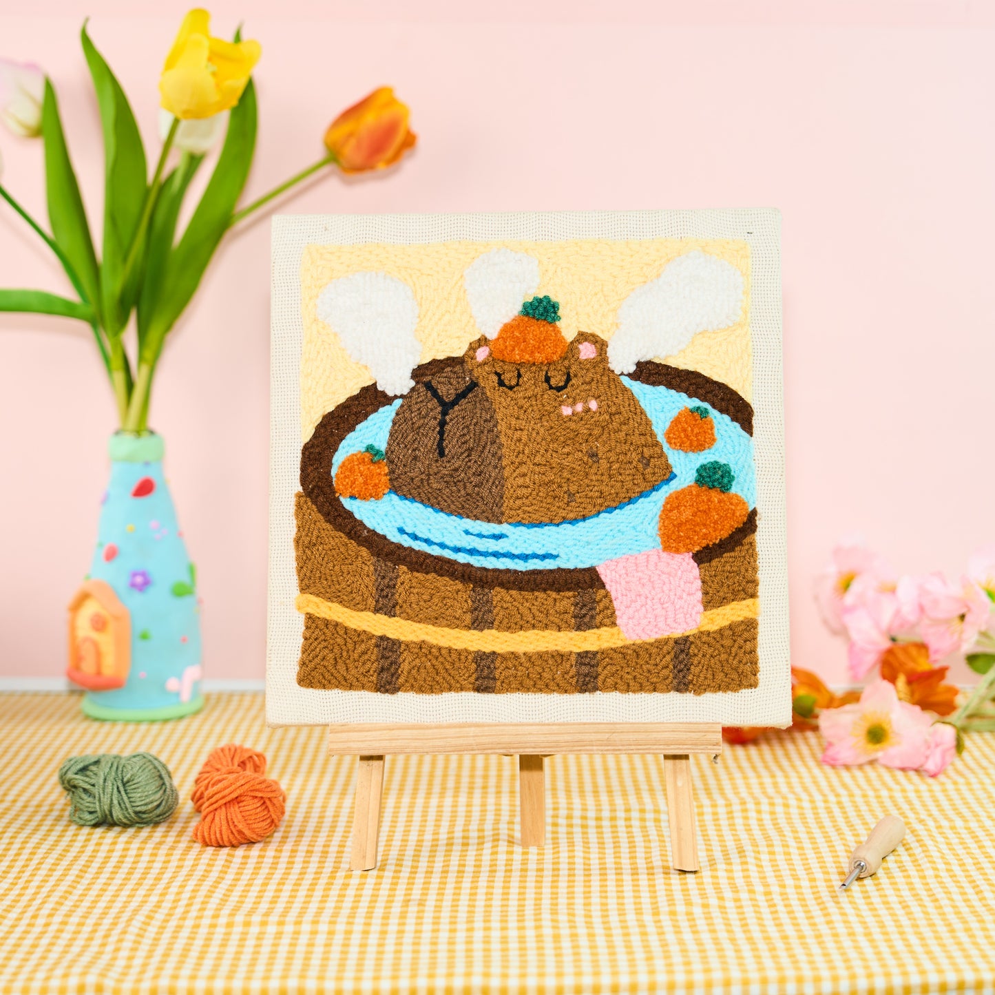 Capybara Hot Bath Punch Needle Kit With Wooden Frame