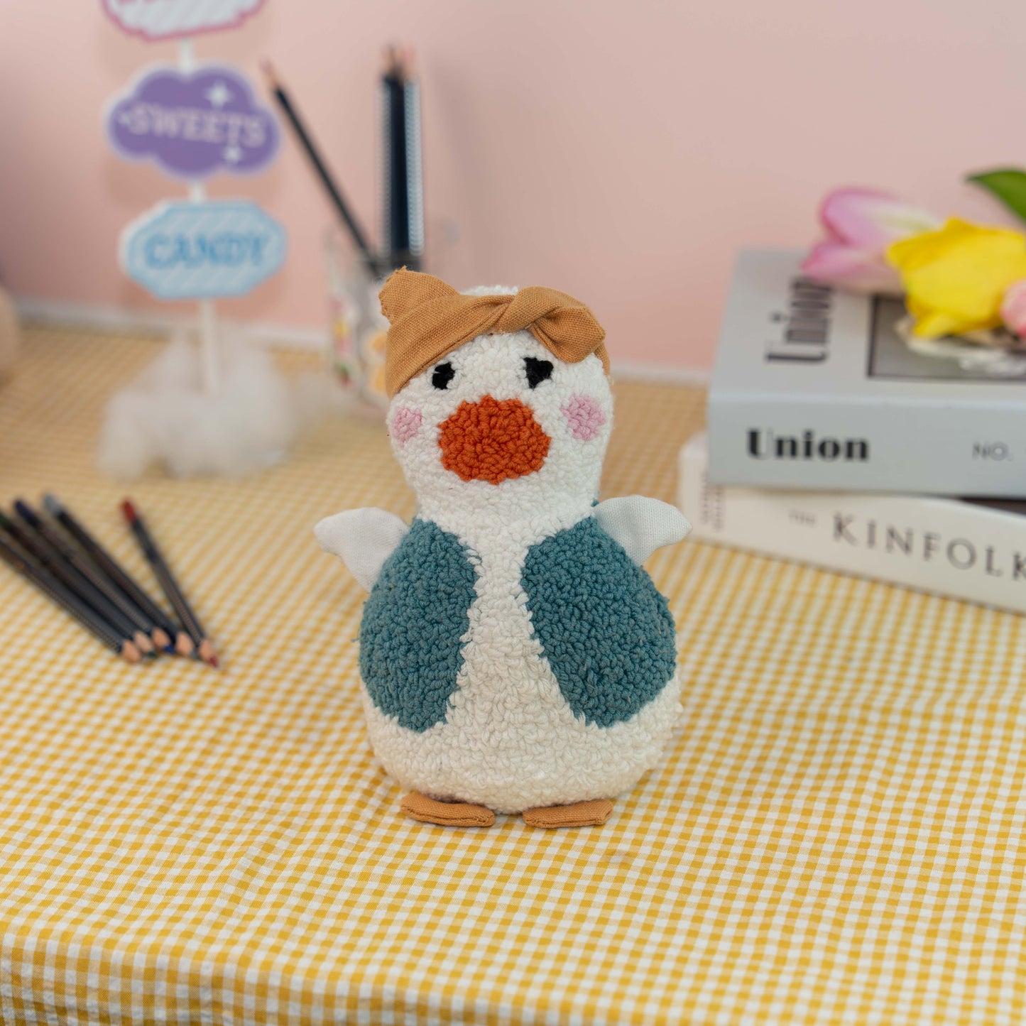 Dew The Duck Plush Toy Punch Needle Kit