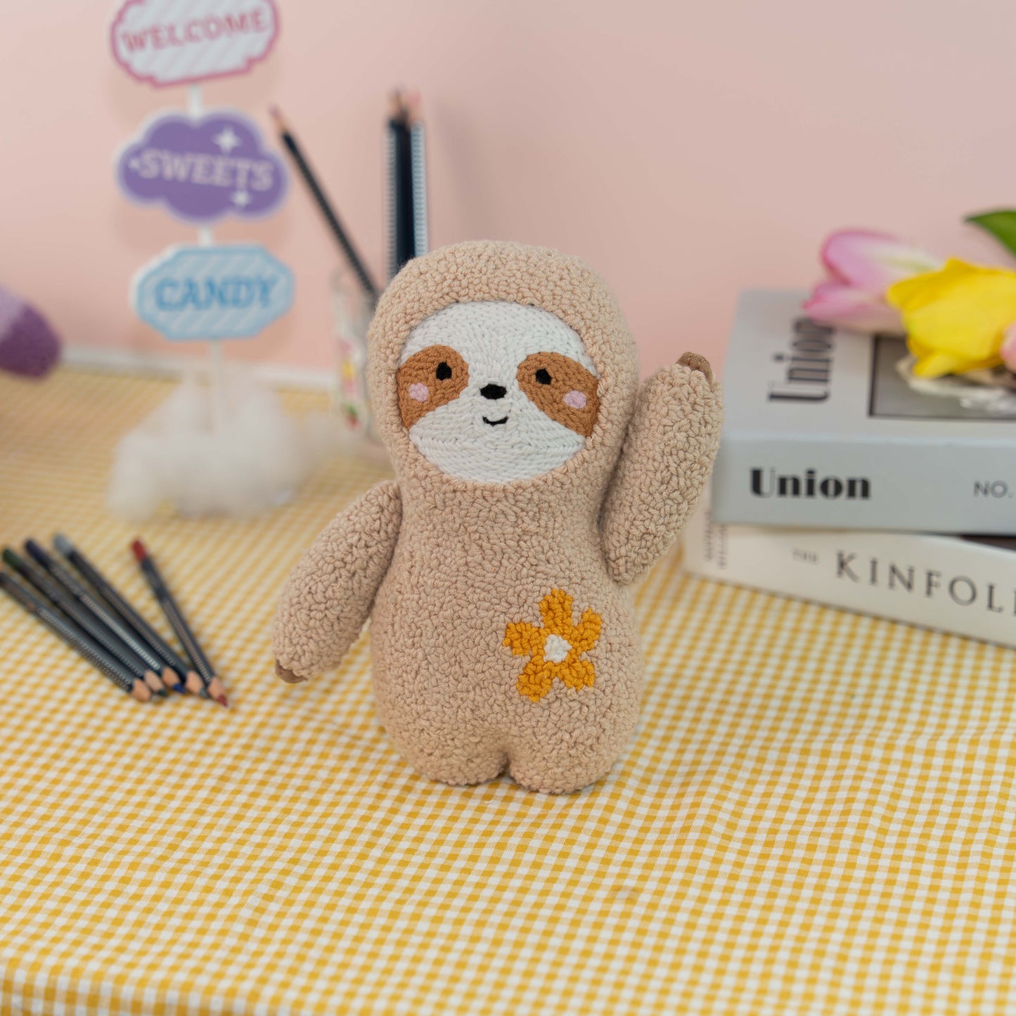 Snoo The Sloth Plush Toy Punch Needle Kit